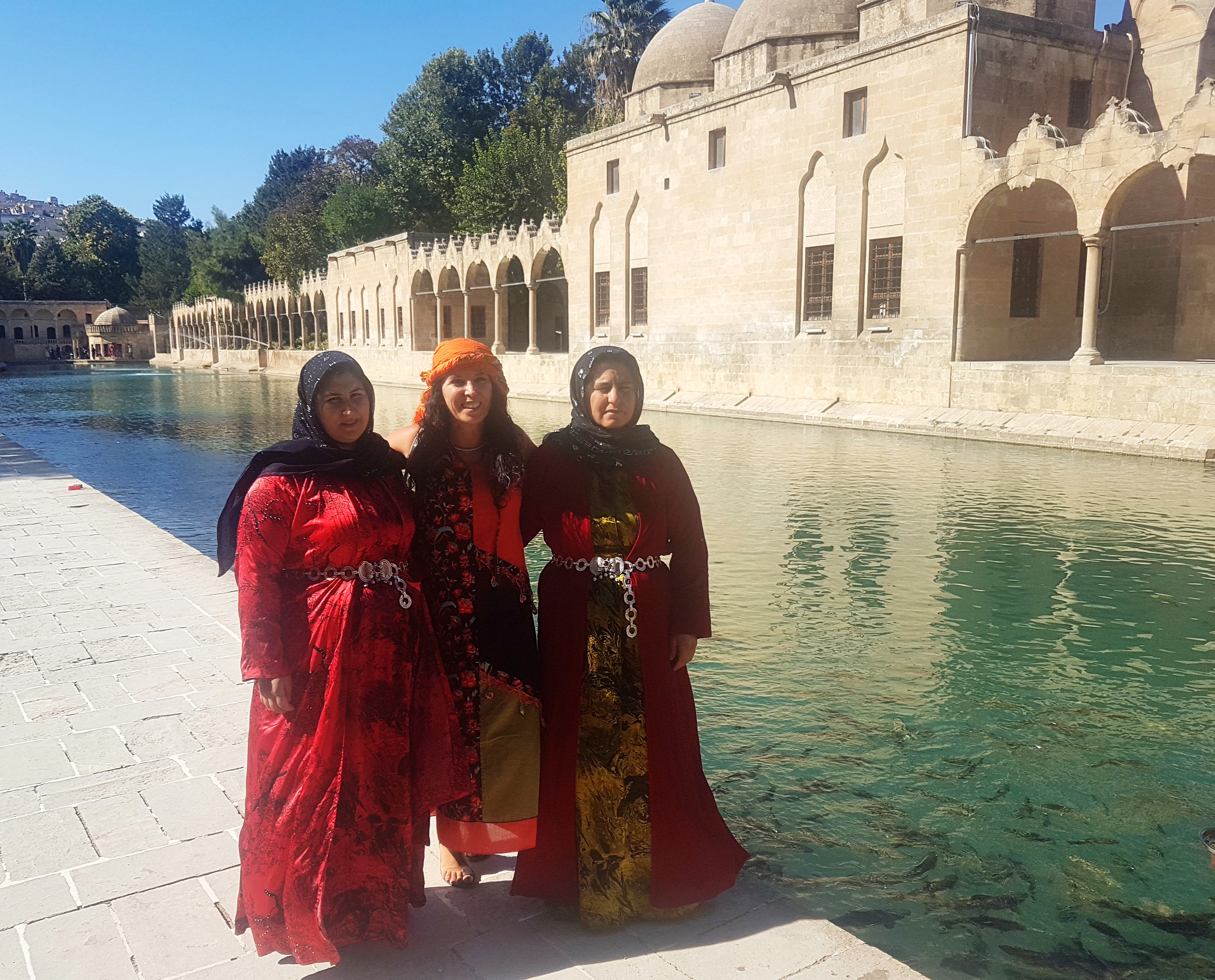 Şanlıurfa Balıklı Göl ve yörenin kadınları