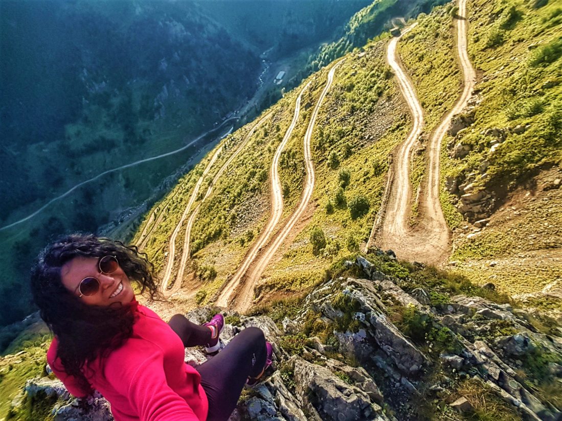 20180813_073318-01Dünyanın En Tehlikeli Yolu, D-915