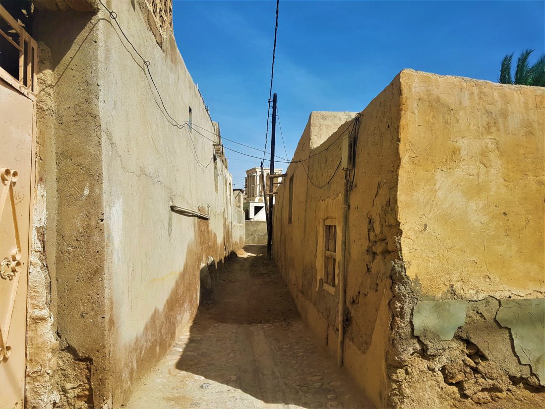 Keşm Adası, Laft Şehrinin daracık sokakları